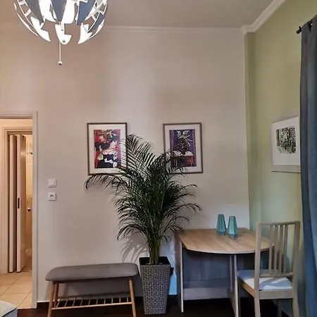 Santi Padri Apartment *